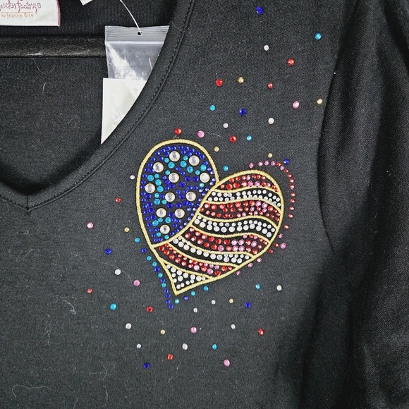 QUACKER FACTORY | bejeweled bedazzled flag heart v-neck short sleeve tee t-shirt - Picture 2 of 7